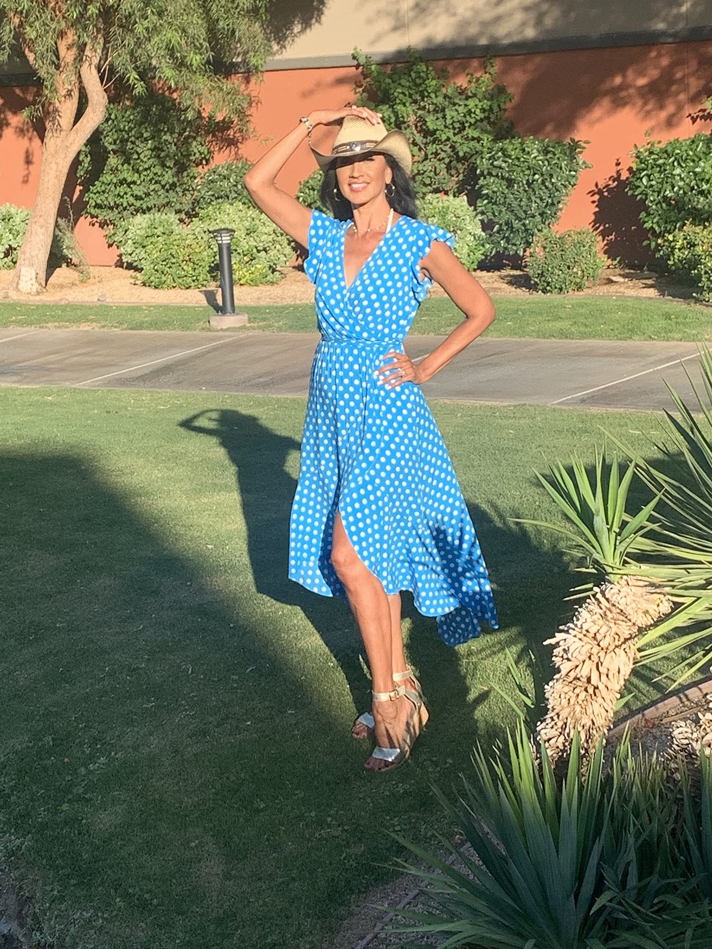 GRECERELLE Womens Summer Maxi Dress Boho Floral Cocktail Polka Dot Wrap Dresses V Neck Casual Party Bohemian Flowy Long Dress for Ladies (Polka Dots-Light Blue, L)